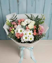 Букет цветов из:  Розы, Лизиантусы и Хризантемы в Дубовой Роще