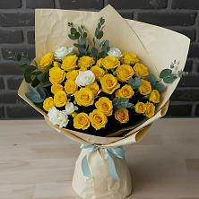 Букет цветов из:  Розы в Дубовой Роще