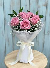 Букет цветов из:  Розы в Дубовой Роще