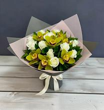 Букет цветов из:  Орхидеи и Розы в Дубовой Роще