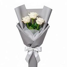 Букет 3 белые розы в Дубовой Роще