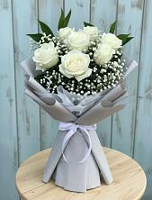 Букет цветов из:  Розы в Дубовой Роще