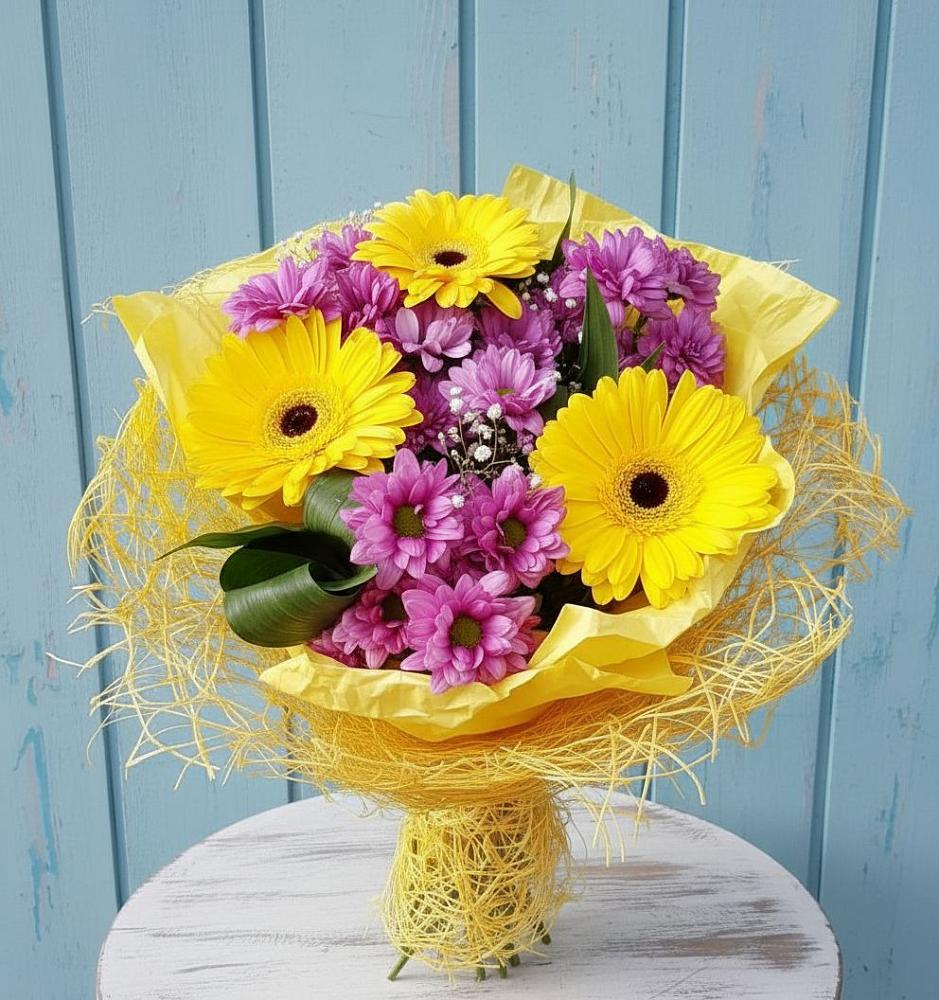 Букет цветов из: Хризантемы и Герберы в Дубовой Роще