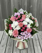 Букет цветов из:  Альстромерии, Гвоздики, Розы и Хризантемы в Дубовой Роще