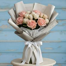 Букет цветов из:  Розы в Дубовой Роще