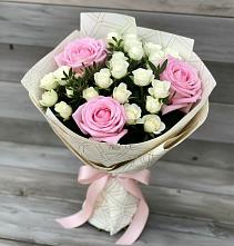 Букет цветов из:  Розы в Дубовой Роще