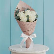 Букет цветов из:  Розы в Дубовой Роще