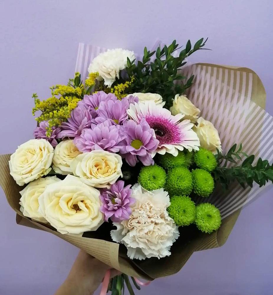 Букет цветов из: Хризантемы, Розы, Гвоздики и Герберы в Дубовой Роще