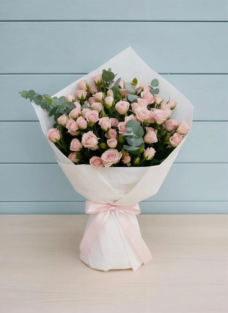 Букет цветов из: Розы в Дубовой Роще